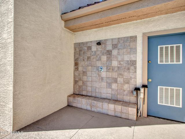 2801 N LITCHFIELD Road 60, Goodyear, AZ 85395