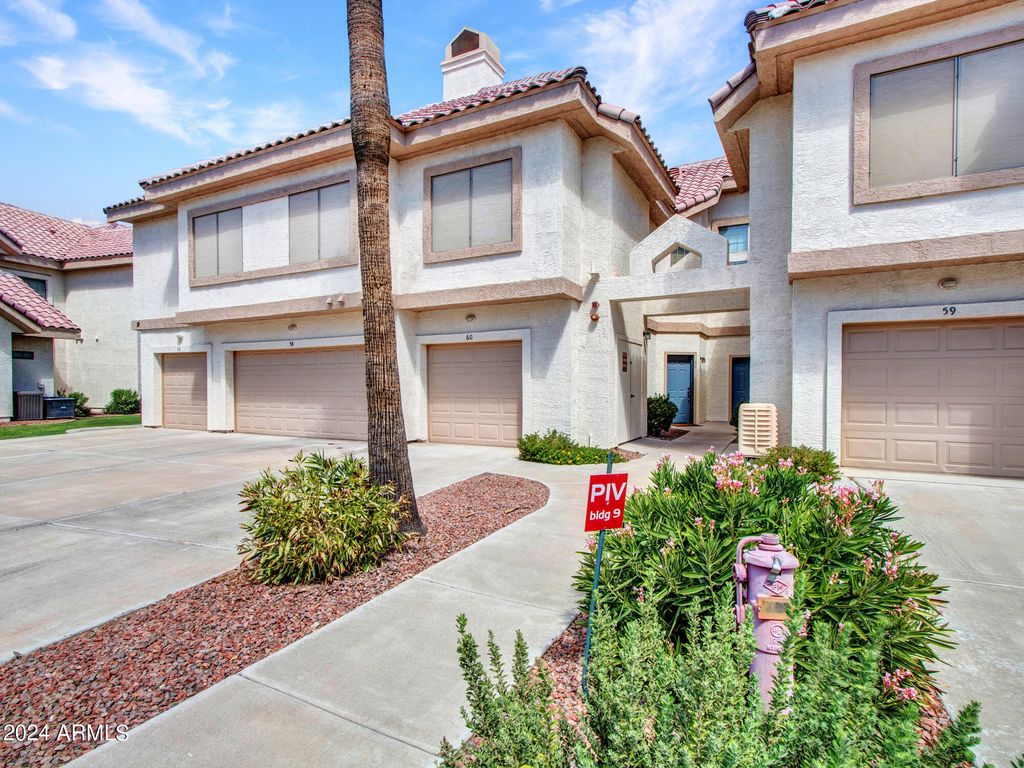 2801 N LITCHFIELD Road 60, Goodyear, AZ 85395