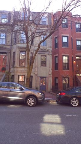 30 Holyoke Street 3, Boston, MA 02116