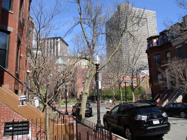 30 Holyoke Street 3, Boston, MA 02116