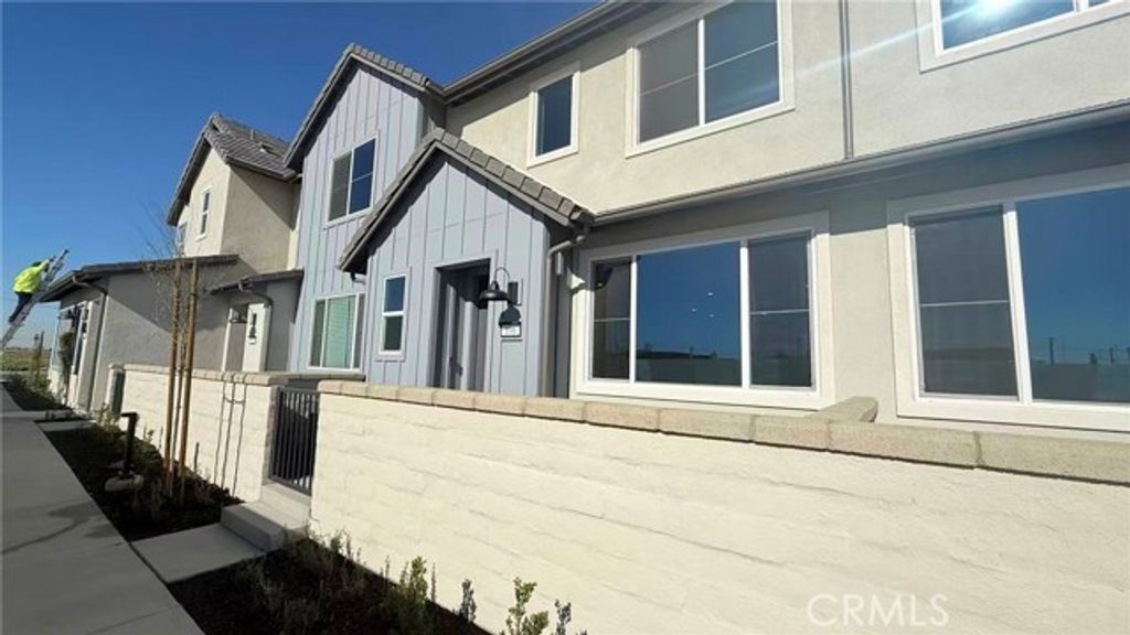 3580 S Eichler Paseo 106, Ontario, CA 91761