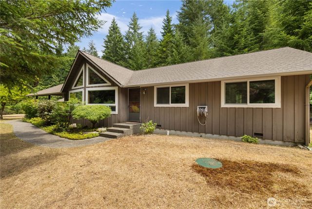 8677 Glenwood Road SW, Port Orchard, WA 98367