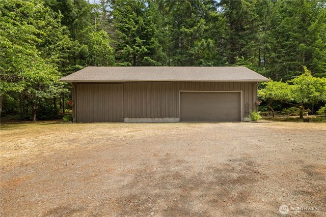 8677 Glenwood Road SW, Port Orchard, WA 98367