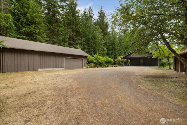 8677 Glenwood Road SW, Port Orchard, WA 98367