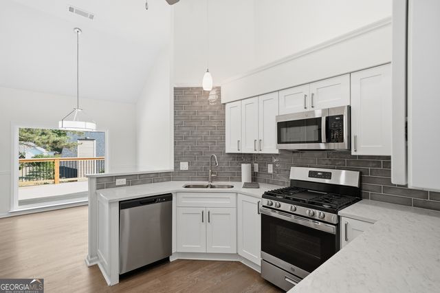 301 Oak Terrace, Alpharetta, GA 30009