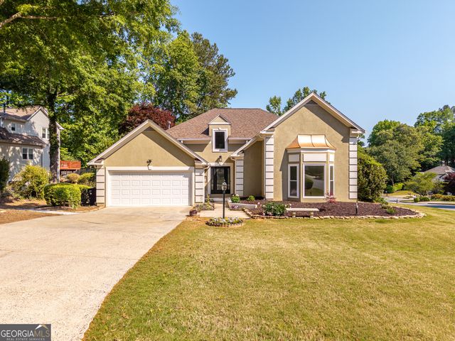 301 Oak Terrace, Alpharetta, GA 30009