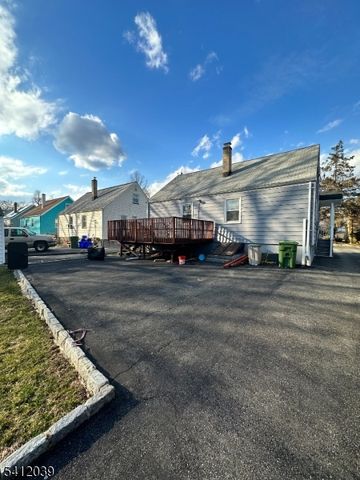 311 W 3Rd Ave, Roselle Boro, NJ 07203