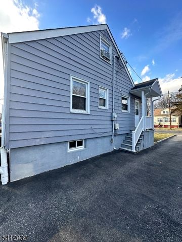 311 W 3Rd Ave, Roselle Boro, NJ 07203