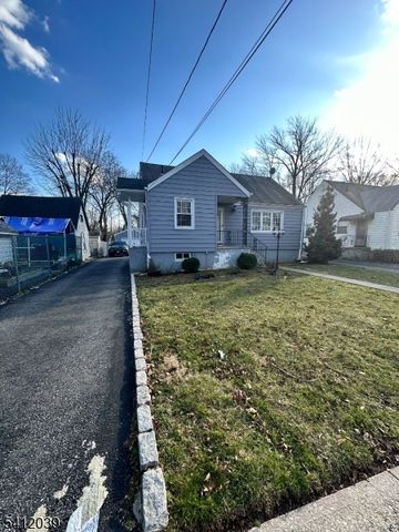 311 W 3Rd Ave, Roselle Boro, NJ 07203