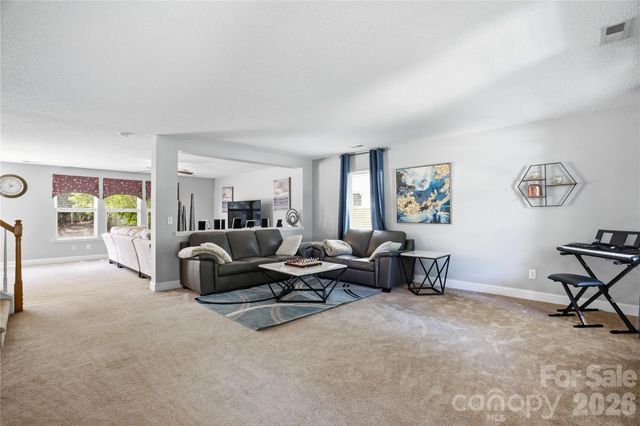13310 Pontchatrain Avenue, Charlotte, NC 28273