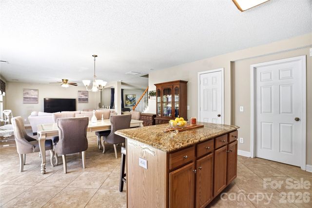 13310 Pontchatrain Avenue, Charlotte, NC 28273