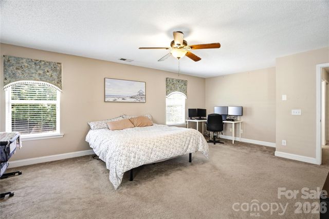 13310 Pontchatrain Avenue, Charlotte, NC 28273