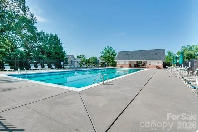 13310 Pontchatrain Avenue, Charlotte, NC 28273
