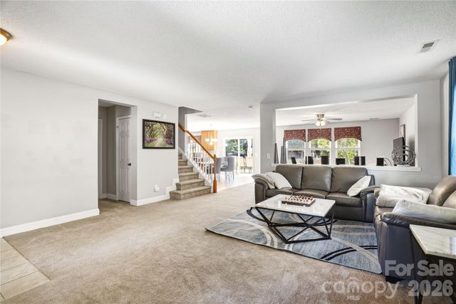 13310 Pontchatrain Avenue, Charlotte, NC 28273