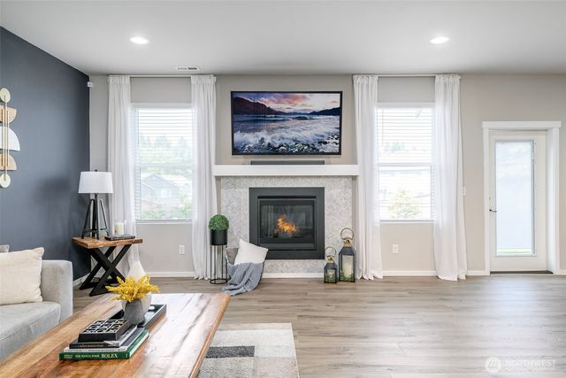 2933 Cassius Street NE, Lacey, WA 98516