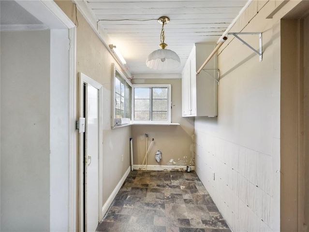 1093 Enota NE Avenue, Gainesville, GA 30501