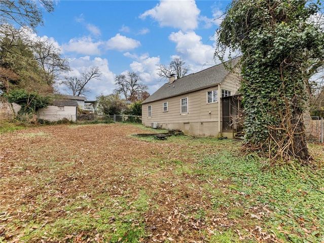 1093 Enota NE Avenue, Gainesville, GA 30501