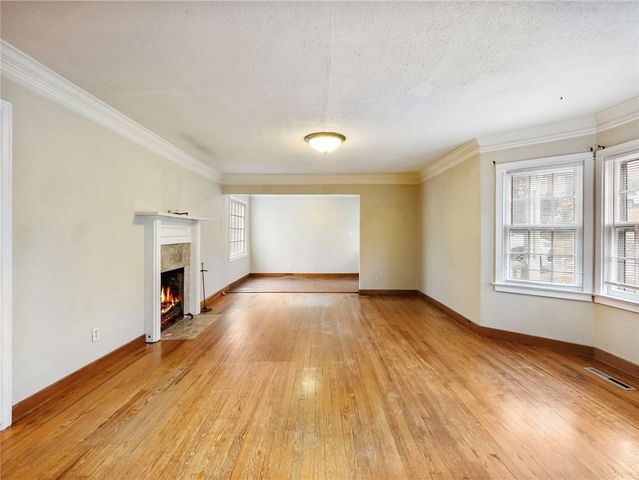 1093 Enota NE Avenue, Gainesville, GA 30501