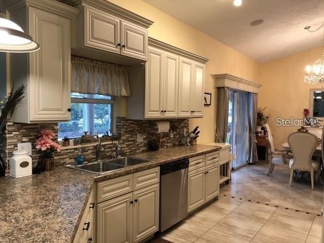 6401 SHOAL CREEK STREET CIRCLE, Bradenton, FL 34202