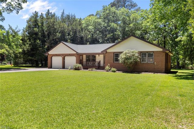 6141 Knotts Creek LN, Suffolk, VA 23435