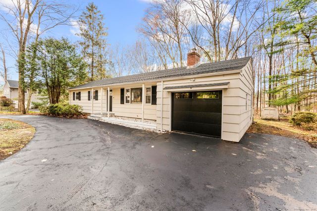 24 Evergreen Road, North Branford, CT 06472