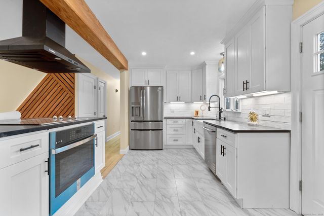 24 Evergreen Road, North Branford, CT 06472