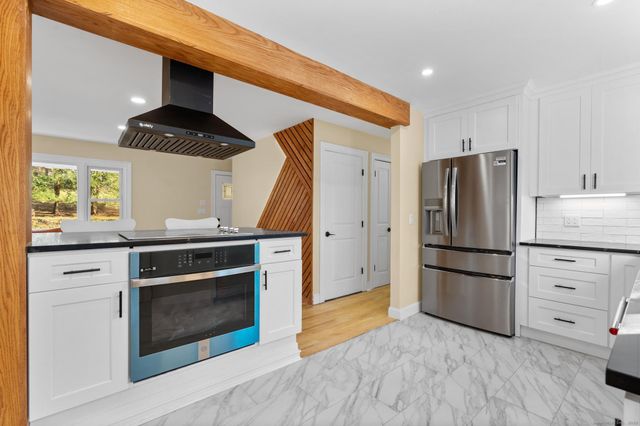 24 Evergreen Road, North Branford, CT 06472