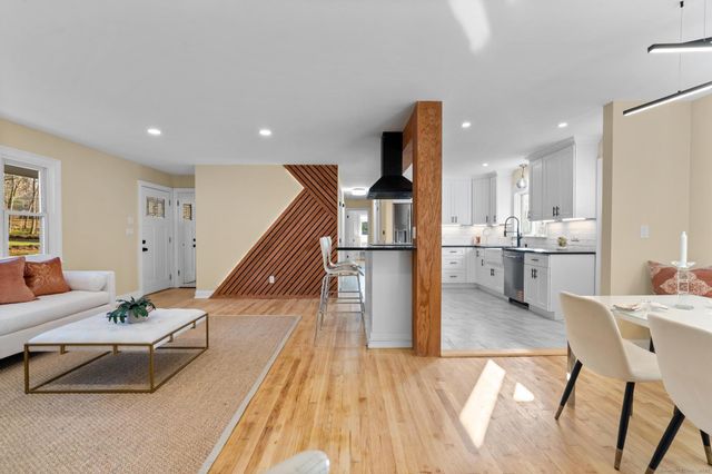 24 Evergreen Road, North Branford, CT 06472