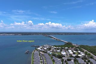 3492 NE Causeway Boulevard 104, Jensen Beach, FL 34957