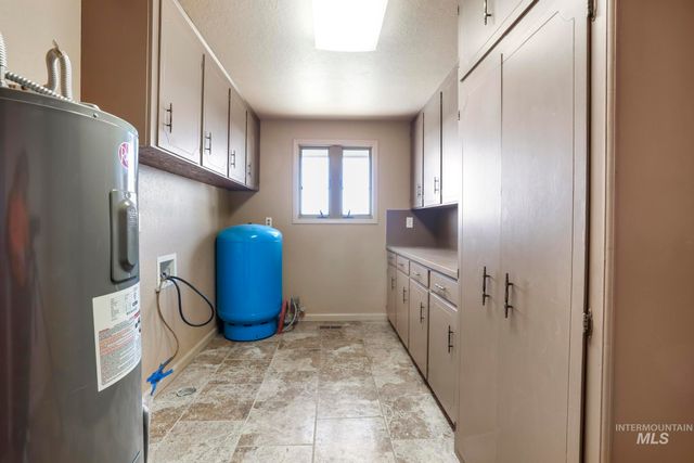 298 S 300 East, Jerome, ID 83300