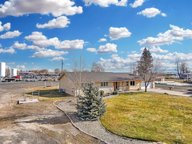 298 S 300 East, Jerome, ID 83300