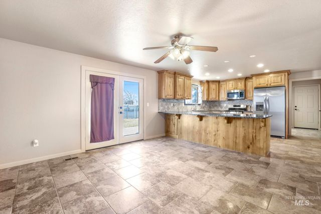 298 S 300 East, Jerome, ID 83300