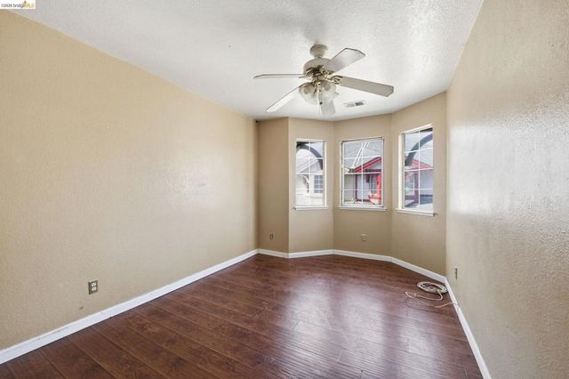 1496 Adeline St, Oakland, CA 94607