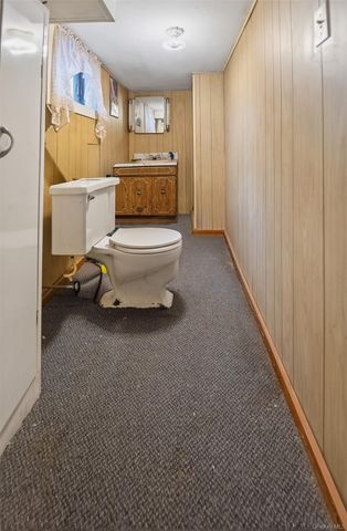 29 Main Avenue, Centereach, NY 11720