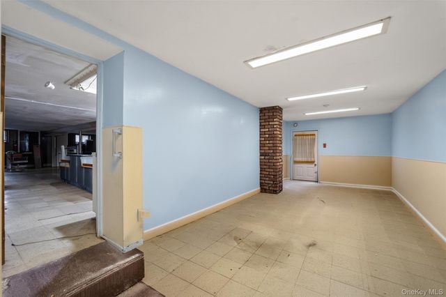 29 Main Avenue, Centereach, NY 11720