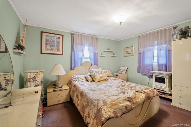 29 Main Avenue, Centereach, NY 11720