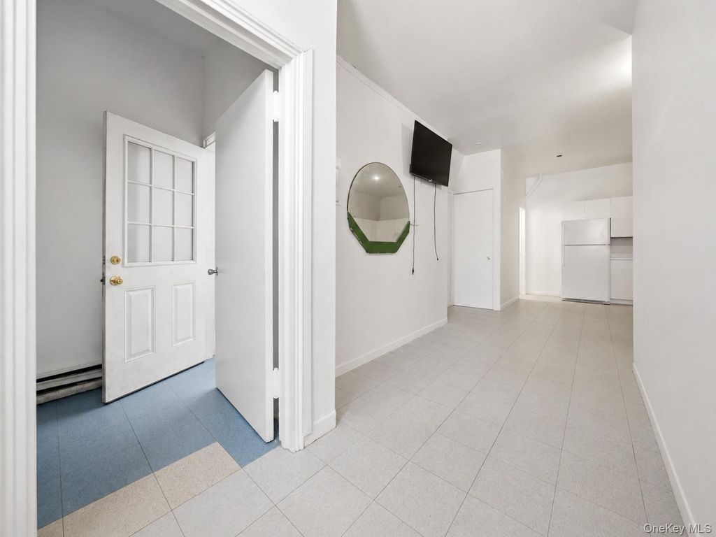 320 Jackson Avenue, Bronx, NY 10454 — photo 3