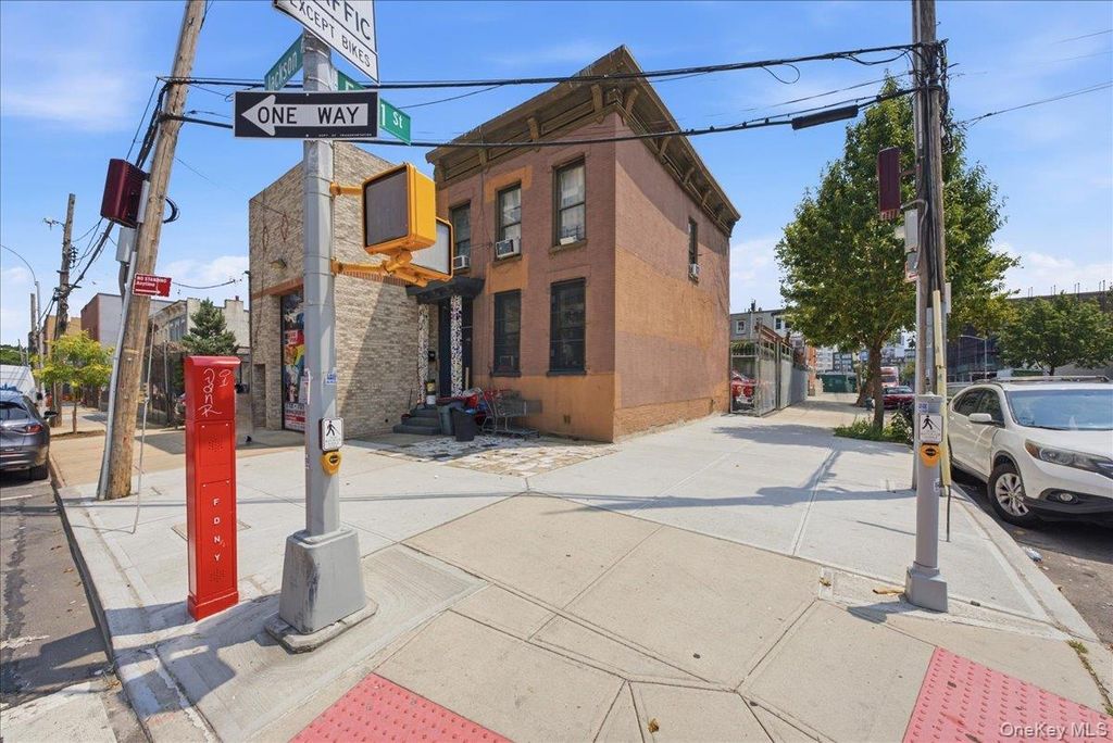 320 Jackson Avenue, Bronx, NY 10454 — photo 4