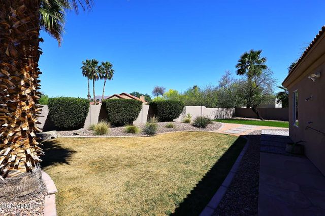 9154 E Charter Oak Drive, Scottsdale, AZ 85260