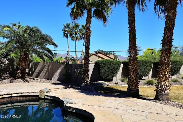 9154 E Charter Oak Drive, Scottsdale, AZ 85260