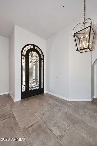 9154 E Charter Oak Drive, Scottsdale, AZ 85260