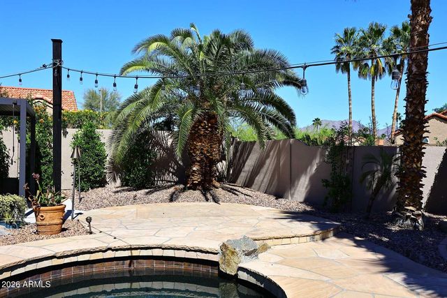 9154 E Charter Oak Drive, Scottsdale, AZ 85260