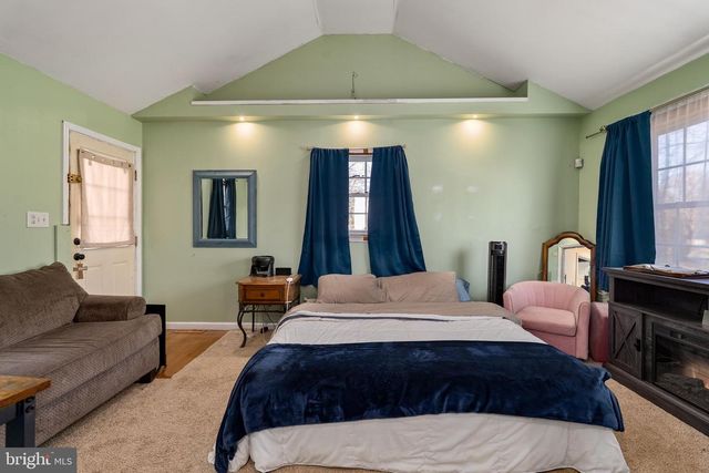 55 PAPERMILL RD, Elkton, MD 21921