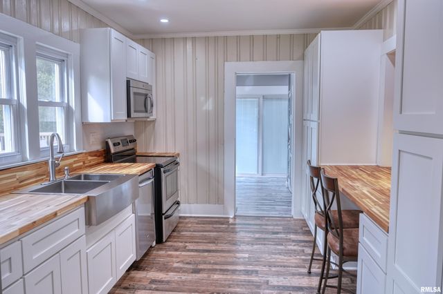 6873 Old Highway 13 Highway, Carbondale, IL 62901