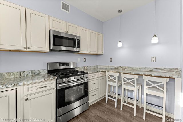 4921 Martin Street, Detroit, MI 48210