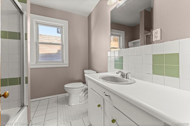 4921 Martin Street, Detroit, MI 48210