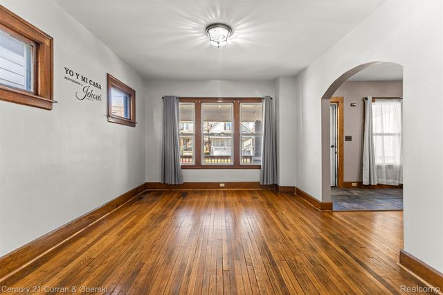 4921 Martin Street, Detroit, MI 48210