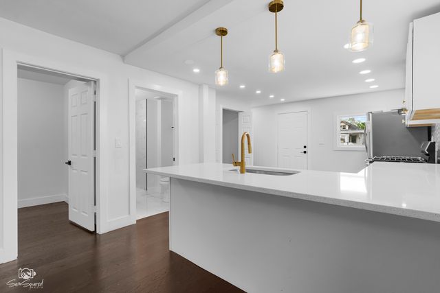7227 S Paulina Street, Chicago, IL 60636