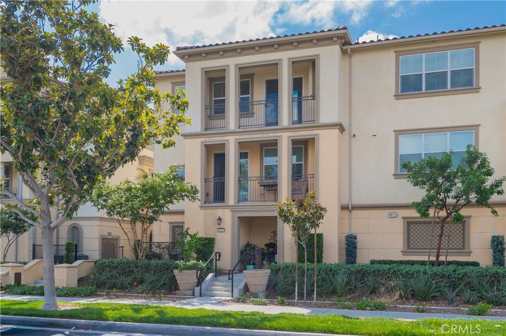 8255 Garden Park, Chino, CA 91708 — photo 2