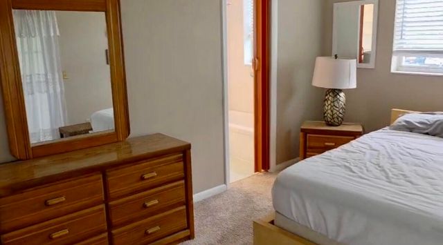 226 Windsor J, West Palm Beach, FL 33417